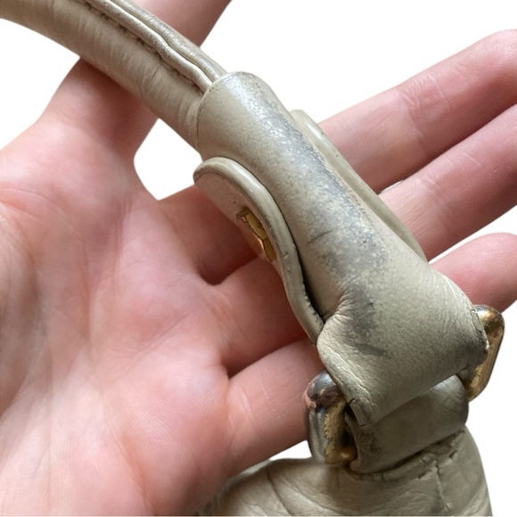 Marc by Marc Jacobs Cream Leather Hobo Workwear Shoulder Bag - Picture 4 of 7